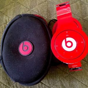 Bluetooth Beats by Dre
